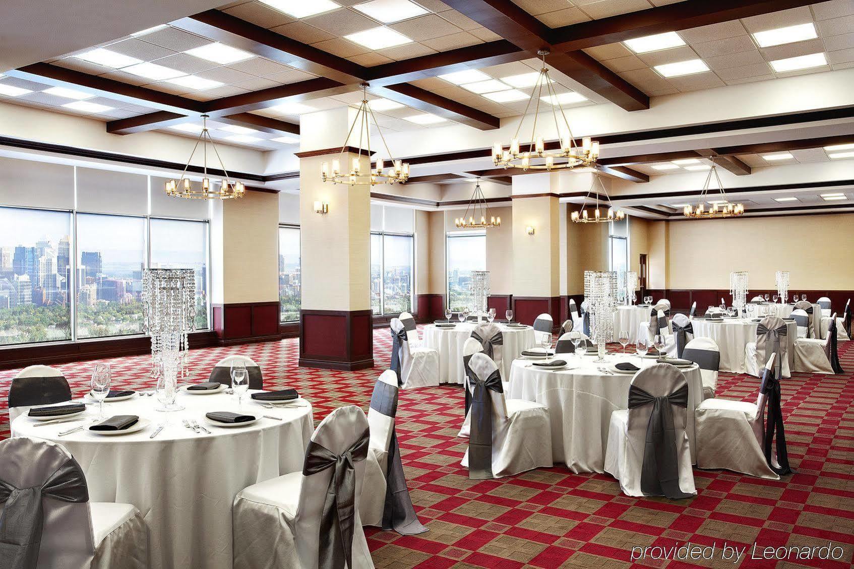 Four Points By Sheraton Calgary Airport Extérieur photo